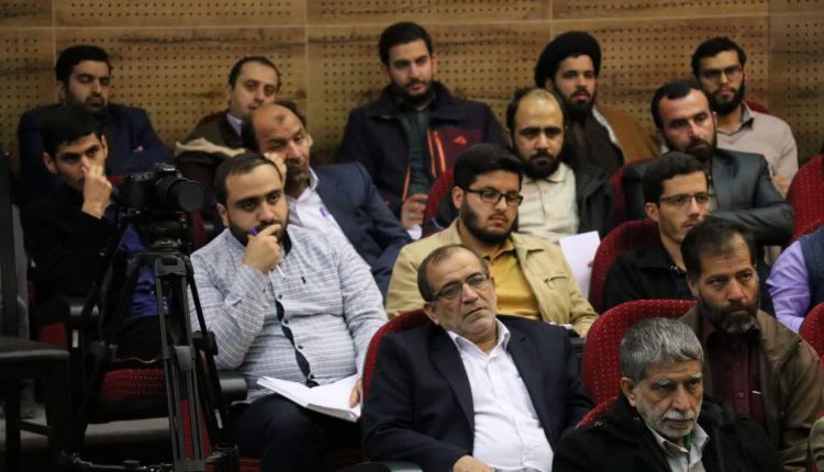 تربیت راوی دستاوردهای انقلاب