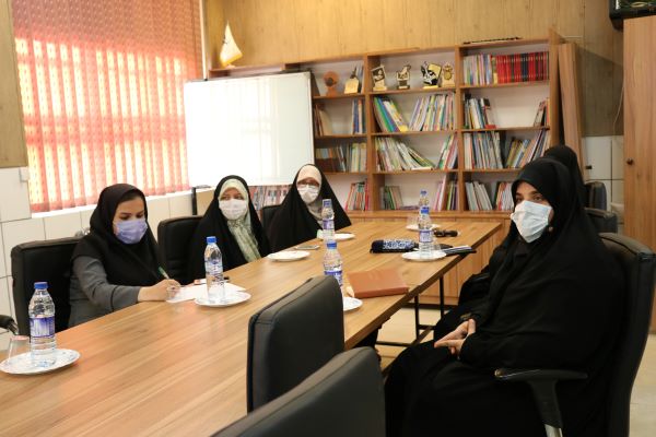 جلسه دوم مدارس تربیت محور شیراز در مجتمع آموزشی علوی