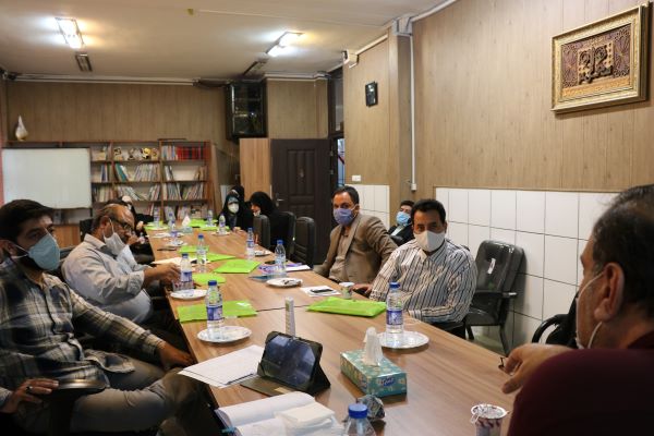 جلسه دوم مدارس تربیت محور شیراز در مجتمع آموزشی علوی