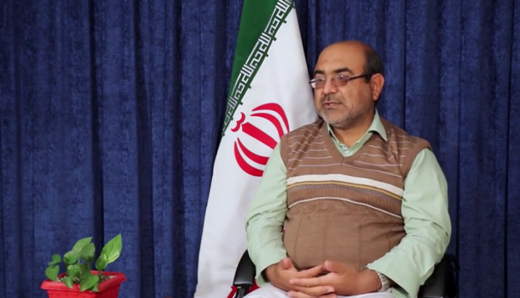 عبدالعظیم بخشی مدیر مدرسه شاکرین