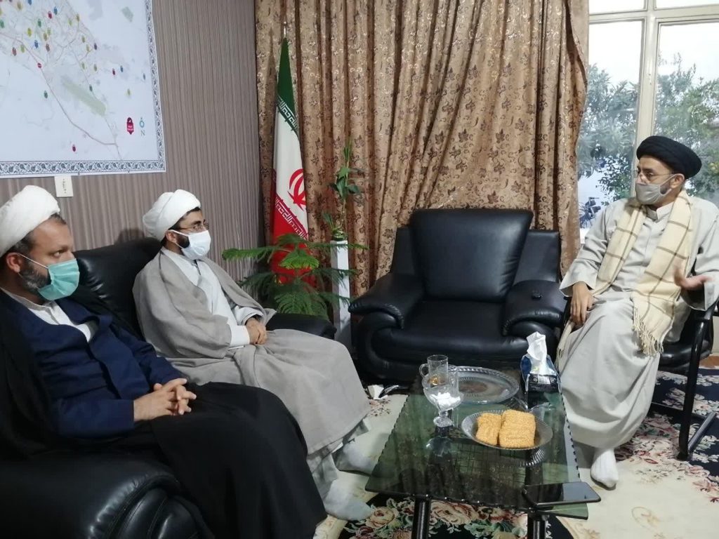 دیدار دبیر جبهه فرهنگی فارس با مدیر حوزه علمیه استان