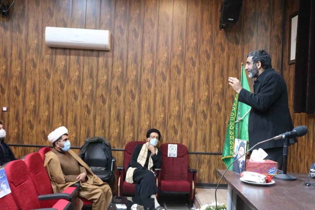 حاج حسین یکتا و حجت الاسلام سید محمد انجوی نژاد