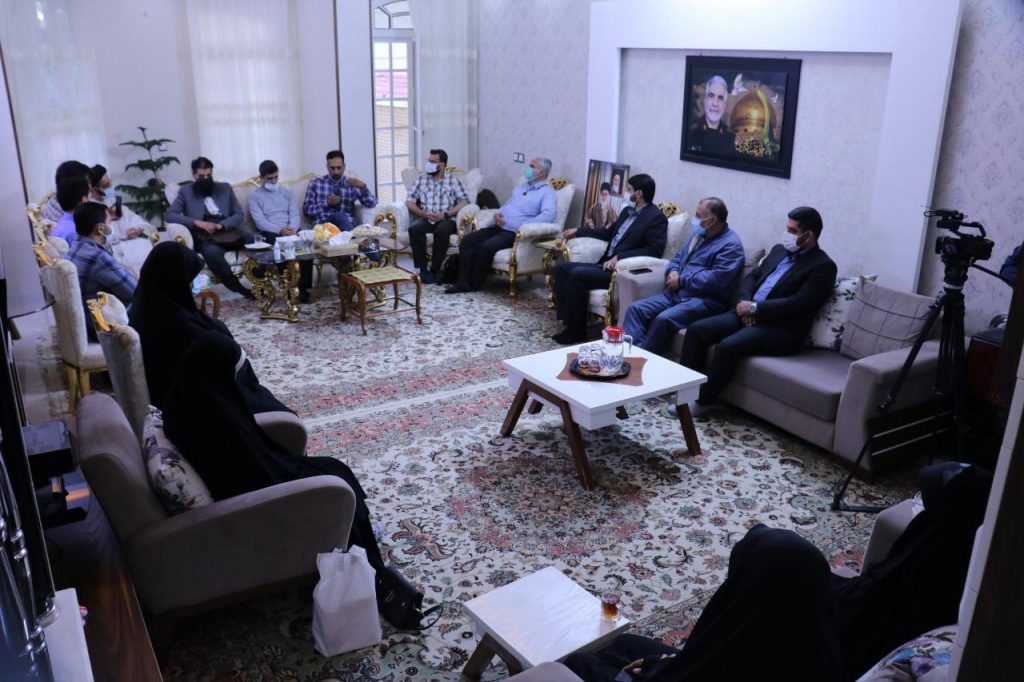 فعالان فرهنگی در منزل شهید اسکندری