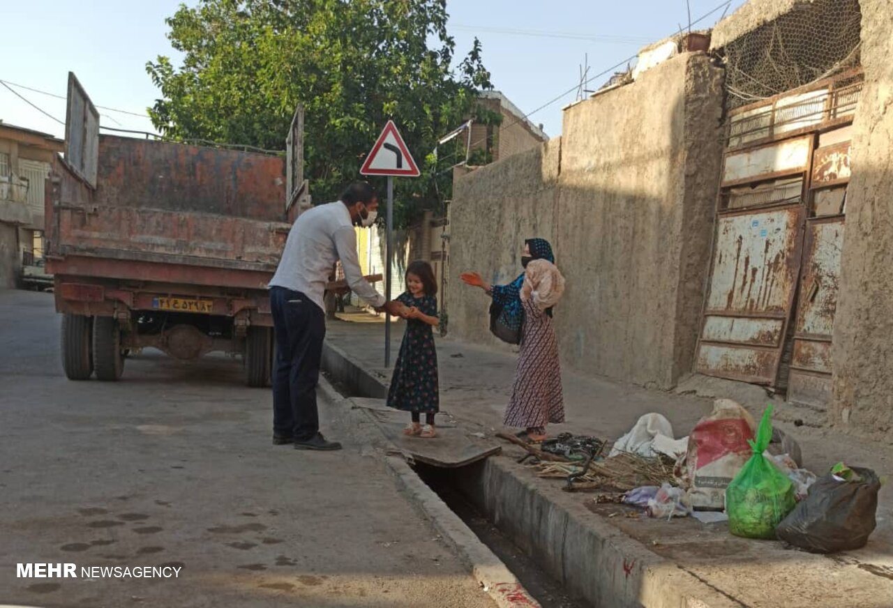 عیدانه پیتزایی جهادی ها