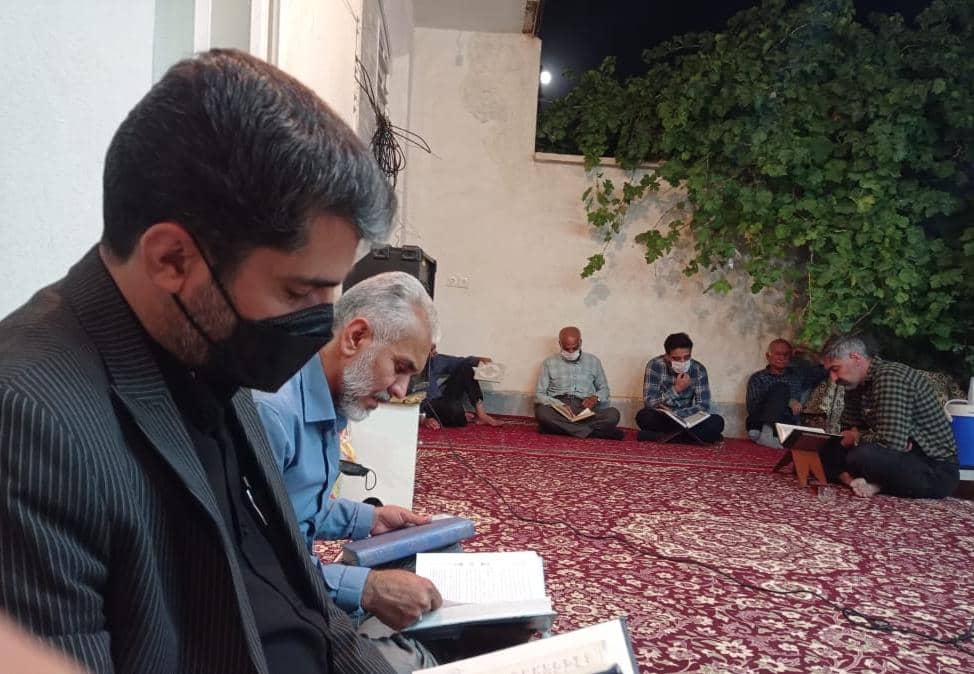 جلسات هفتگی و خانگی قرآن کریم در شهرستان خرامه